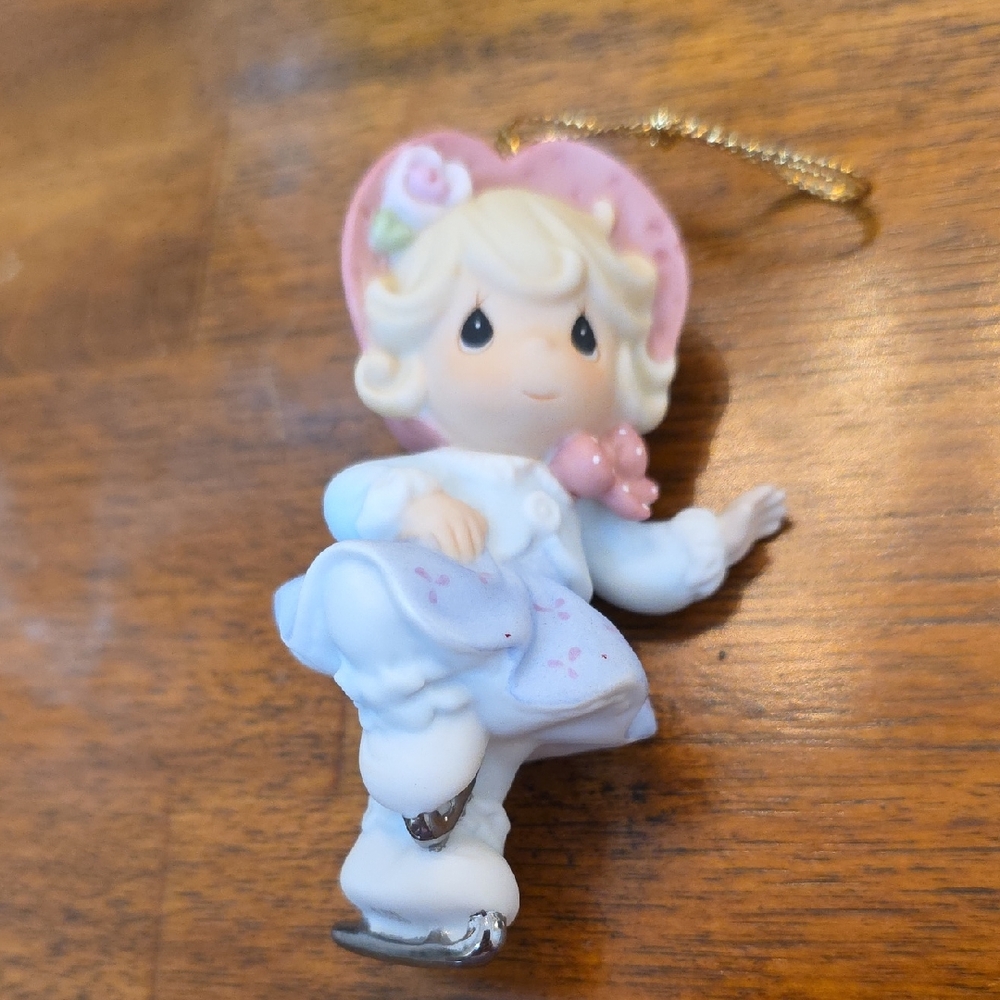 Precious Moments One Good Turn Deserves Another Ornament